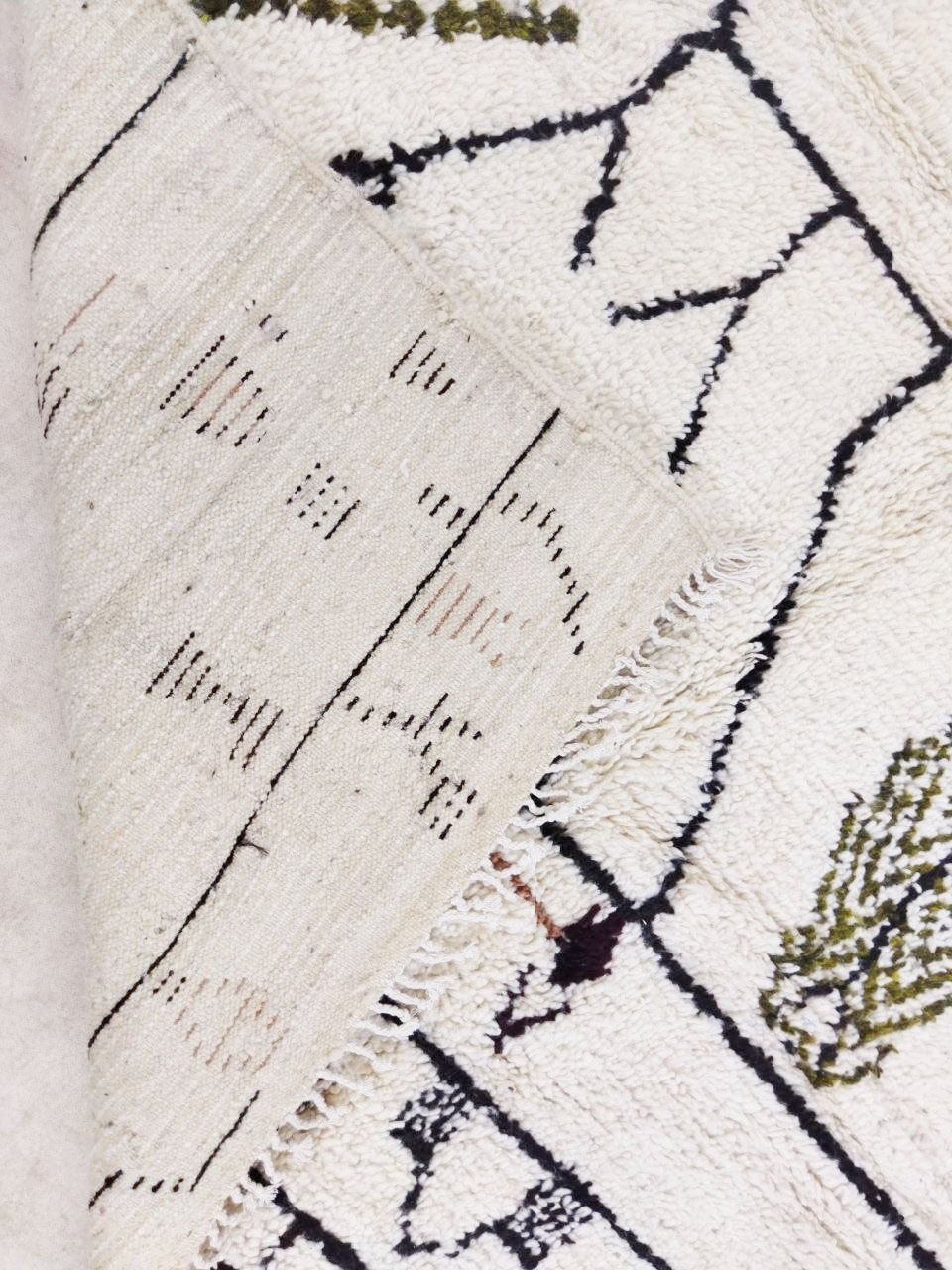 Moroccan Berber Carpet 244x164cm