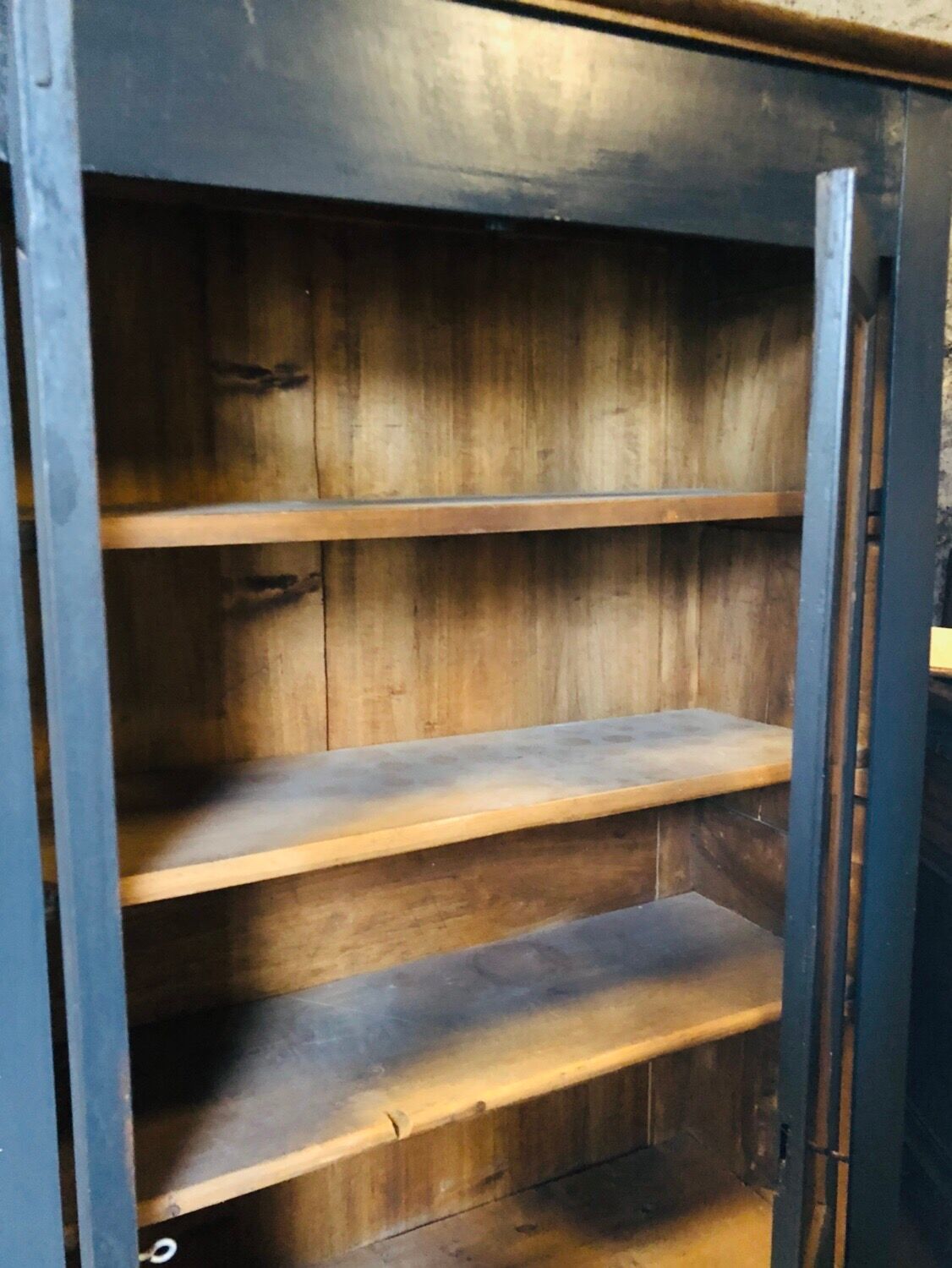 Showcase Cabinet / library