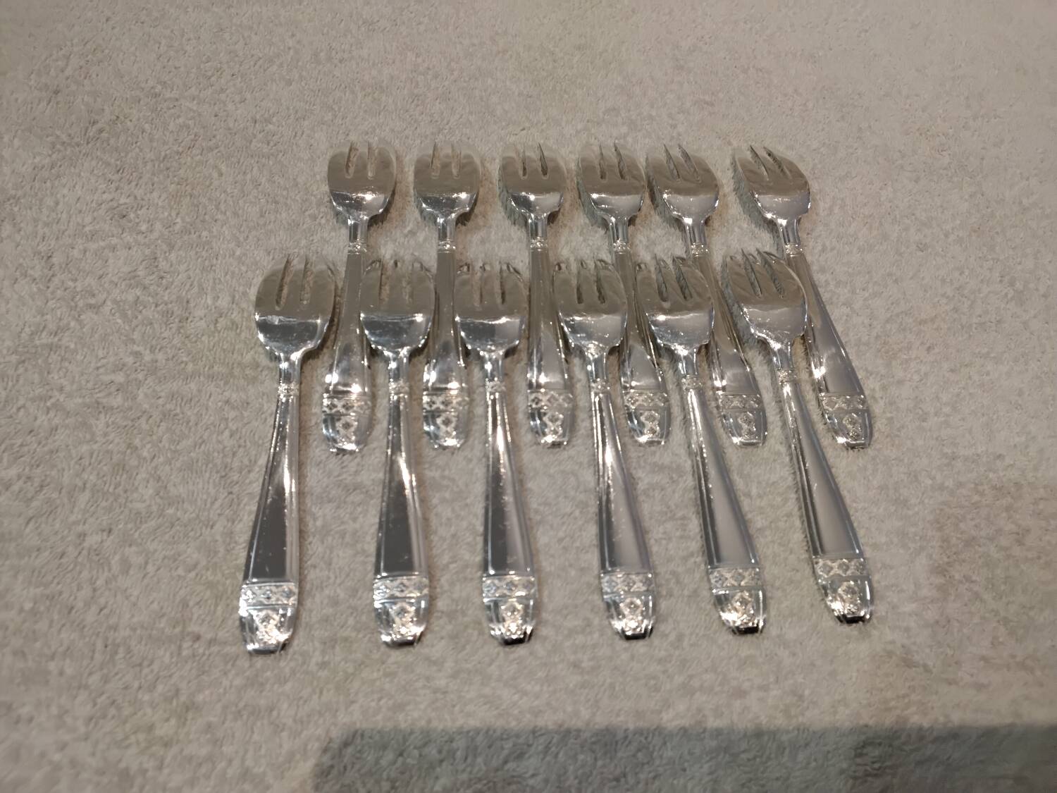 12 silver-plated metal cake forks Liberty Grand Prix