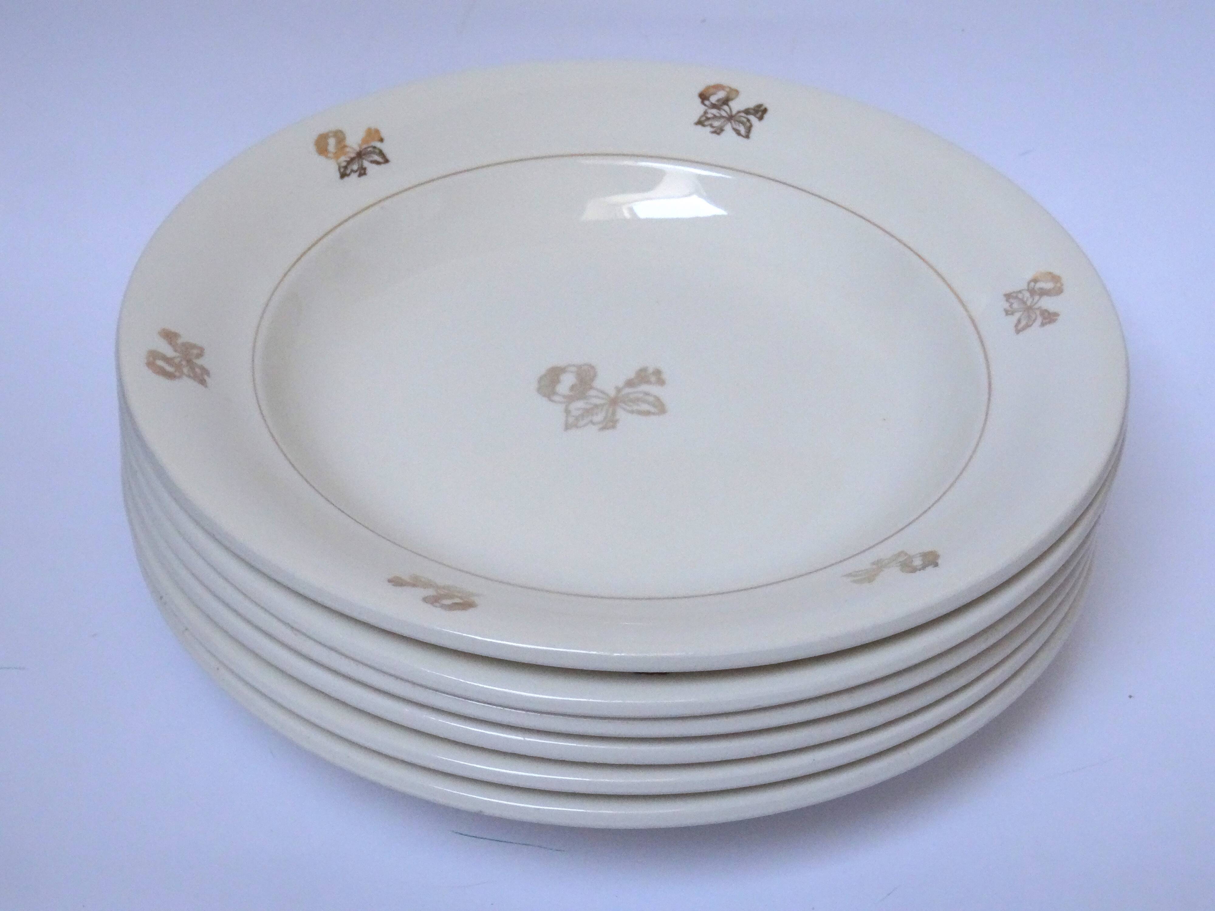 6 Villeroy & Boch soup plates