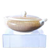 Very beautiful old soup tureen from Villeroy & Boch in very good condition.