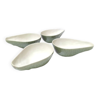 Set of 4 avocado-shaped ceramic bowls Bordalo Pinheiro Portugal