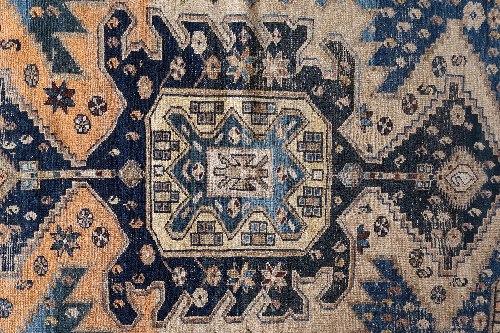 Handmade antique Caucasian Shirvan rug 126cm x 191cm, 1900s