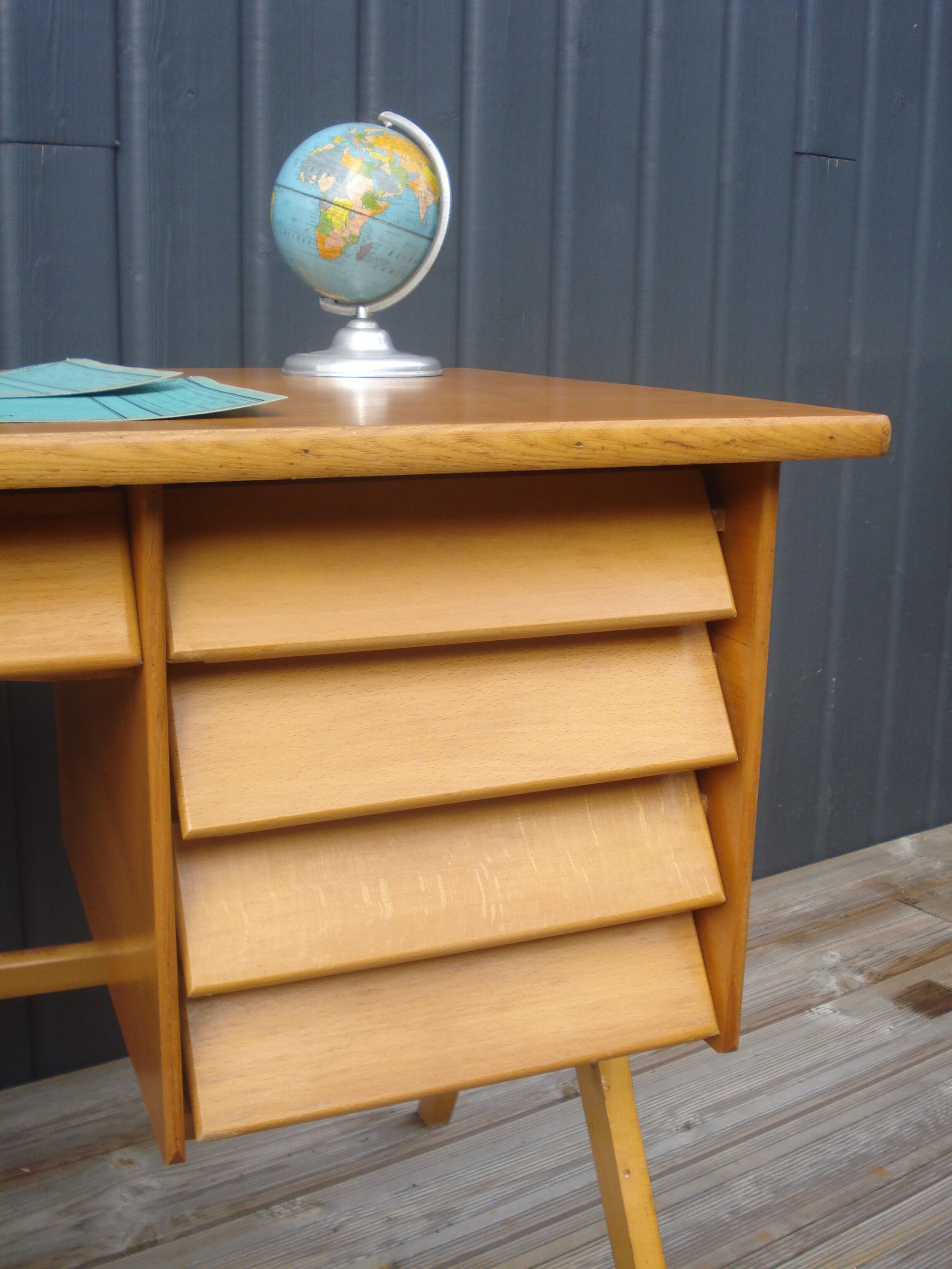 Small desk and Chair 60s