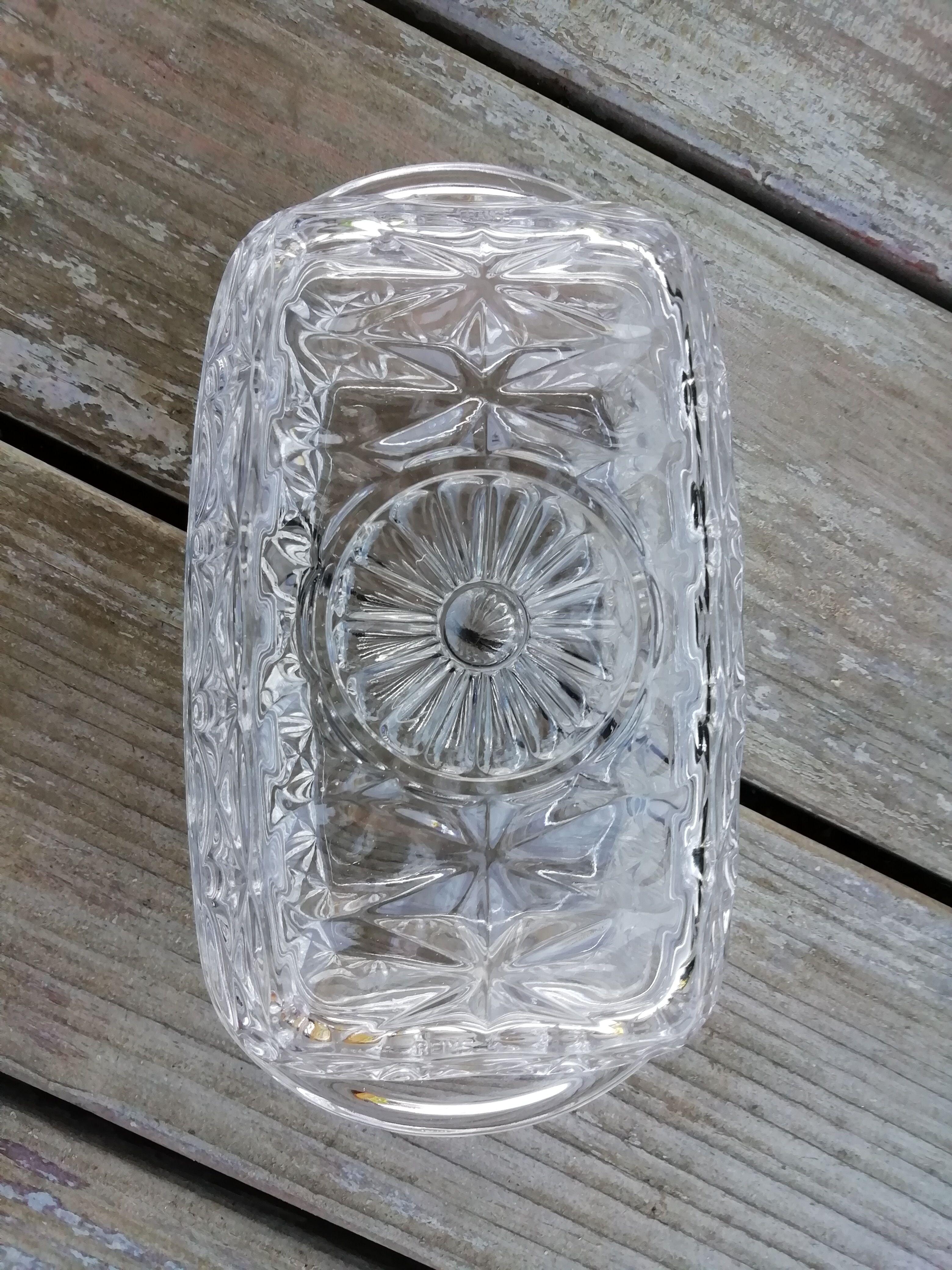 Beurrier en verre de Reims