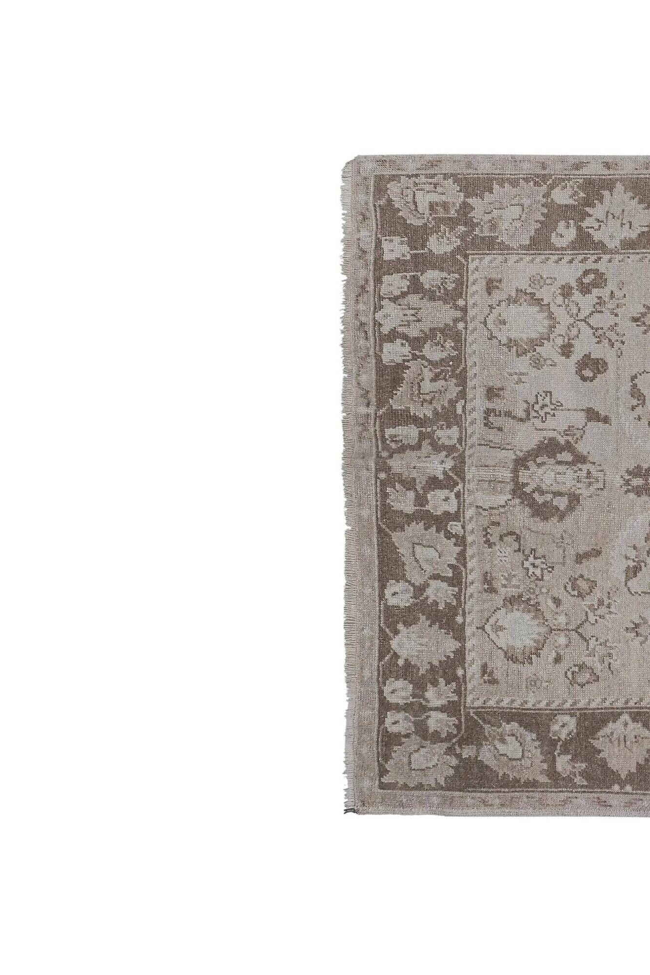 Vintage handmade Turkish rug 135x260 cm