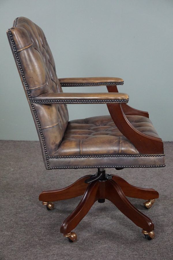 Chesterfield office chair