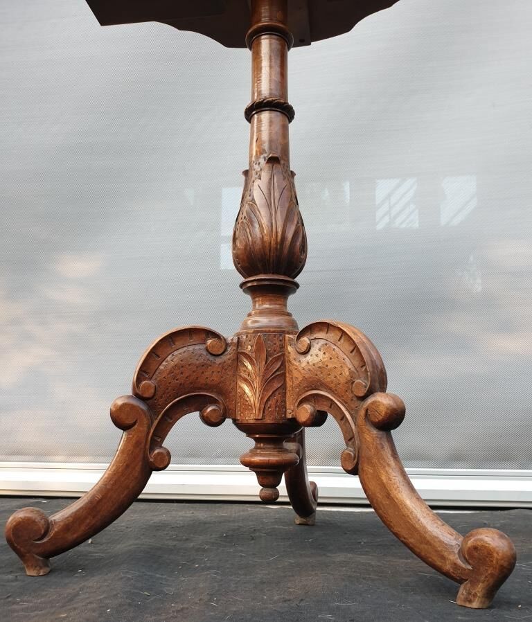 Magical work table for inspired artist