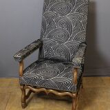 Louis XIV armchair in walnut, 18th century