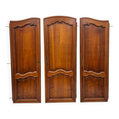 3 portes de placard style Louis XV en merisier massif