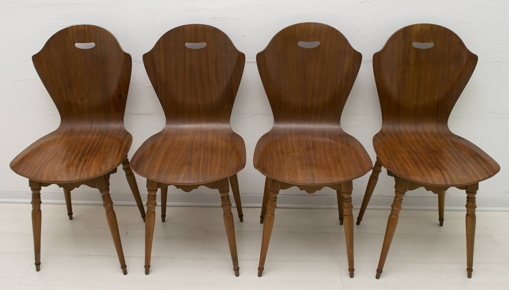 After Carlo Ratti Mid-Century Modern Italian Bentwood Chairs, 1950s