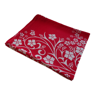 4 red and white napkins 48 x 40