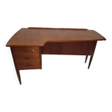 Scandinavian desk design Peter Løvig Nielsen