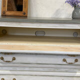 Vintage commode style