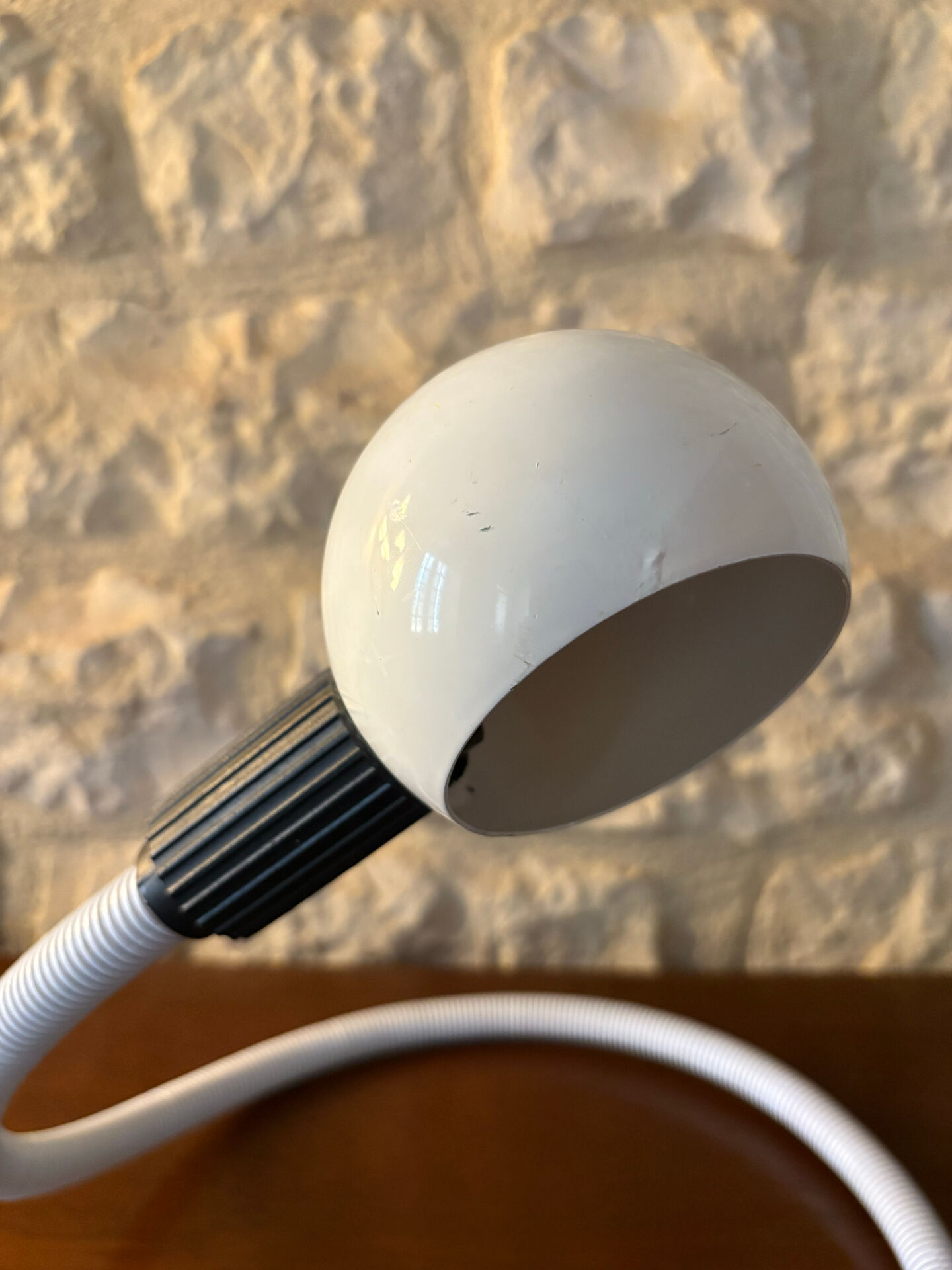 Hebi table lamp
