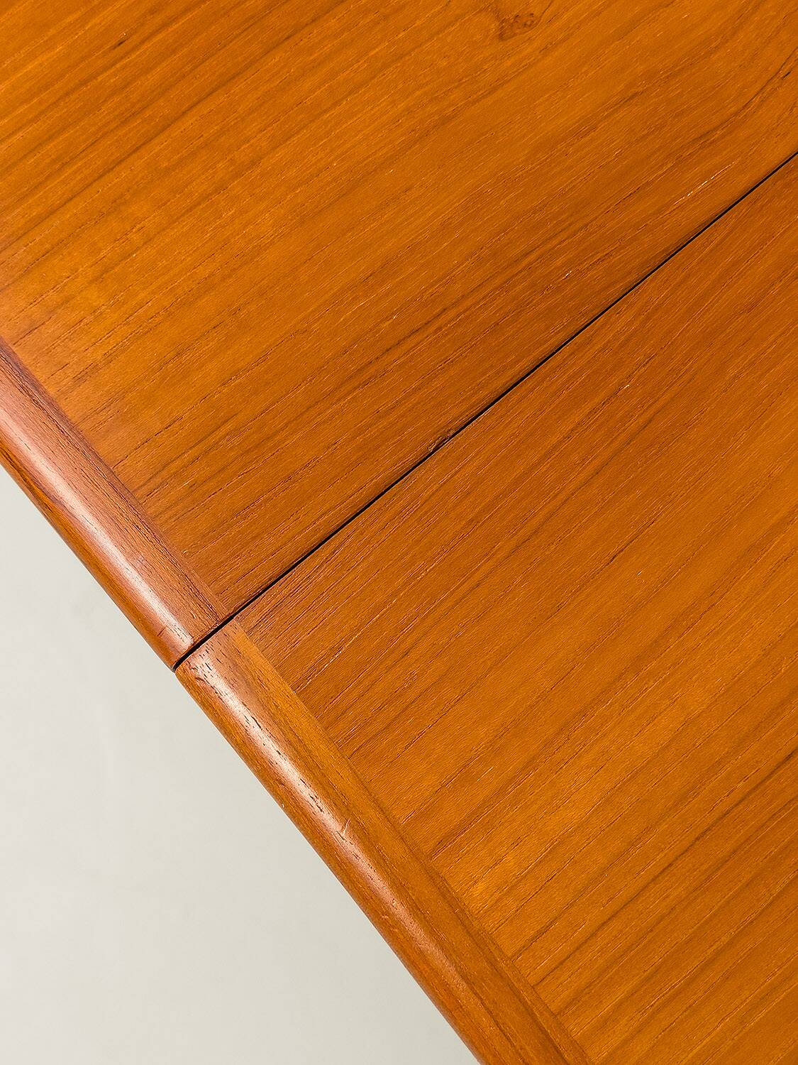 Table de Salle à Manger Ronde en Teck par HW Klein pour Bramin, Danemark, 1960s