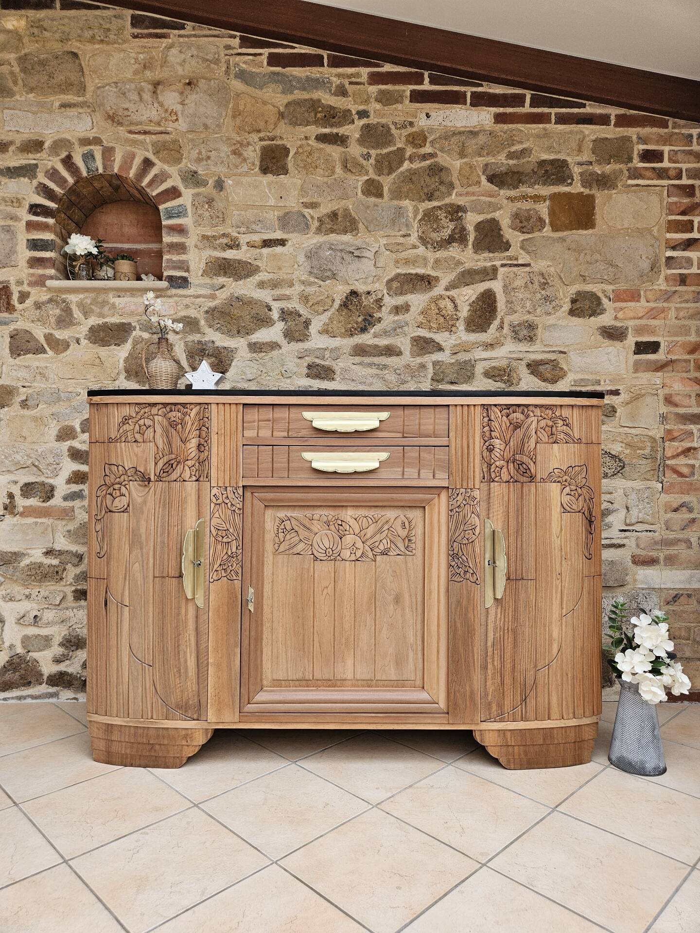 Buffet parisien art déco