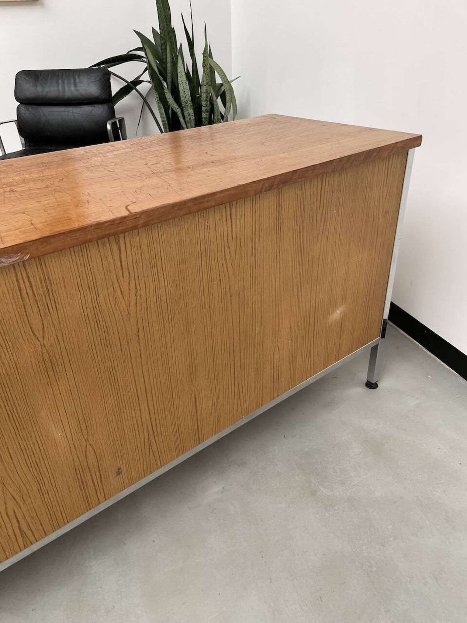 1960s modernist enfilade