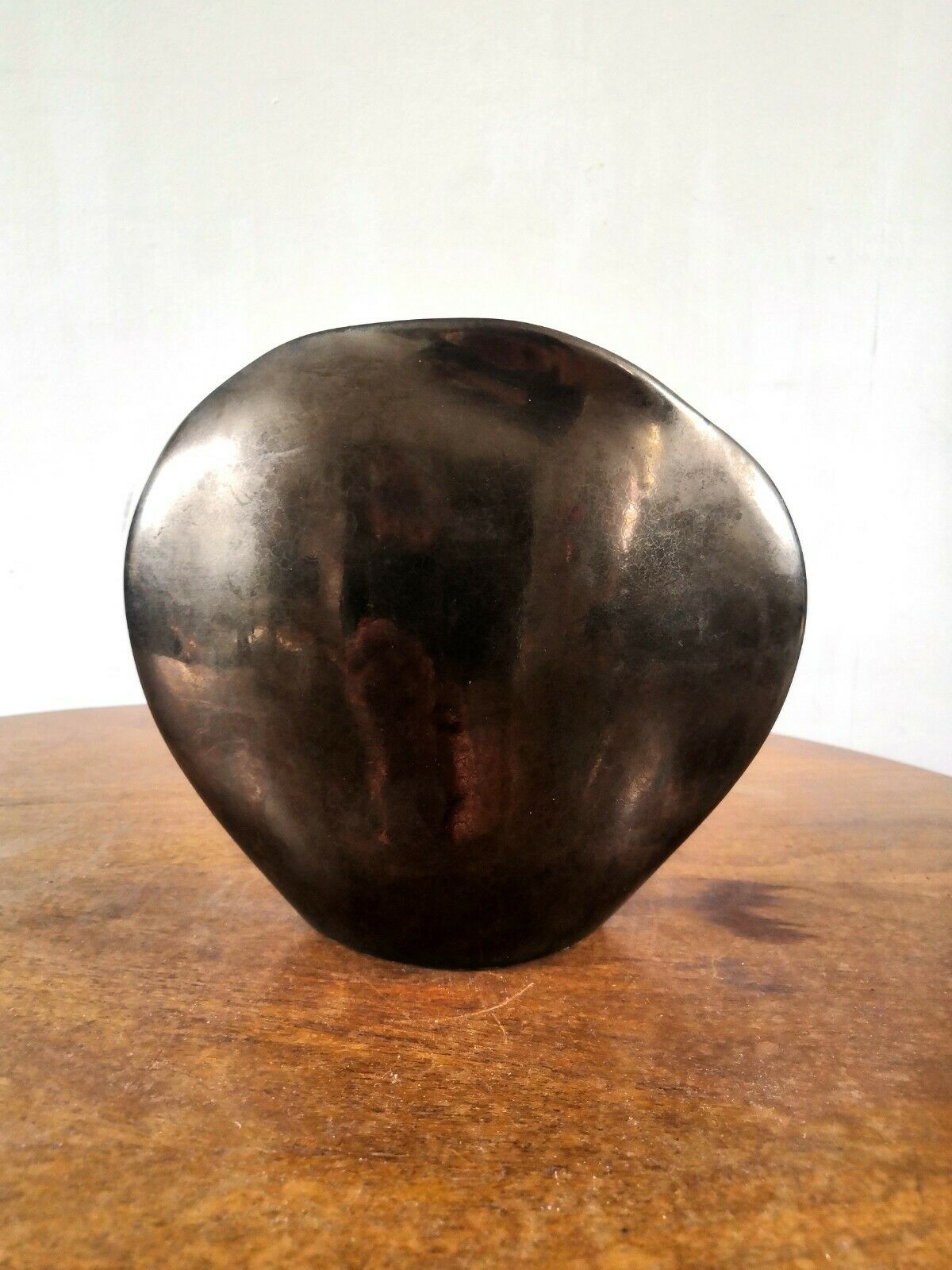 Jacques Idlas vase with relief design 60s