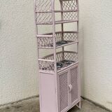 Étagère en rotin rose poudrée