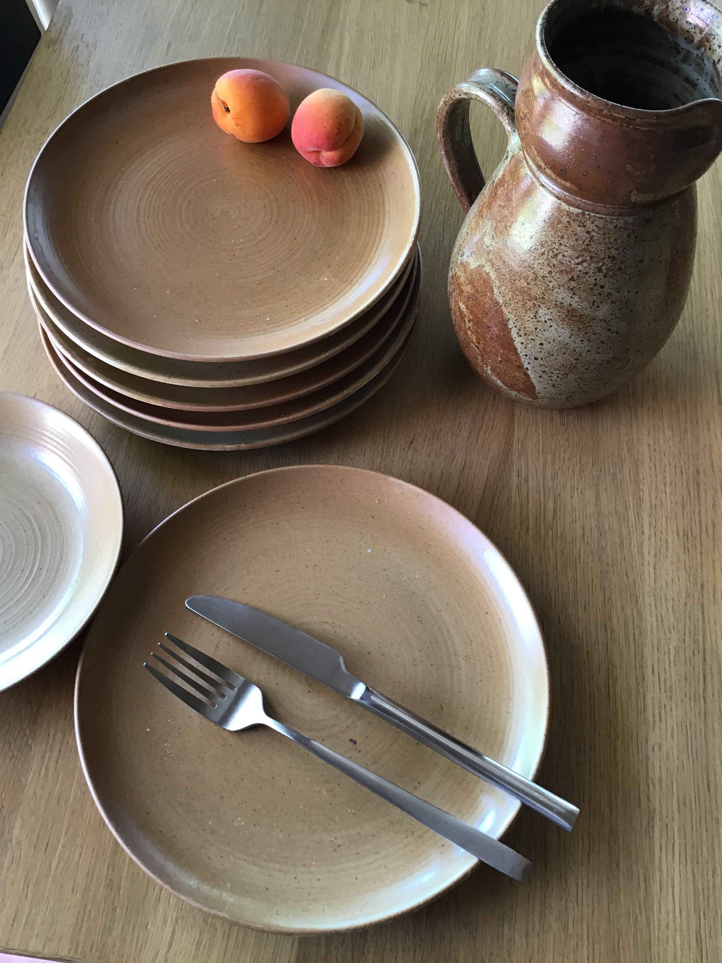 10 dessert plates sandstone village speckled blond