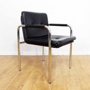 Set of 4 leather and tubular steel armchairs