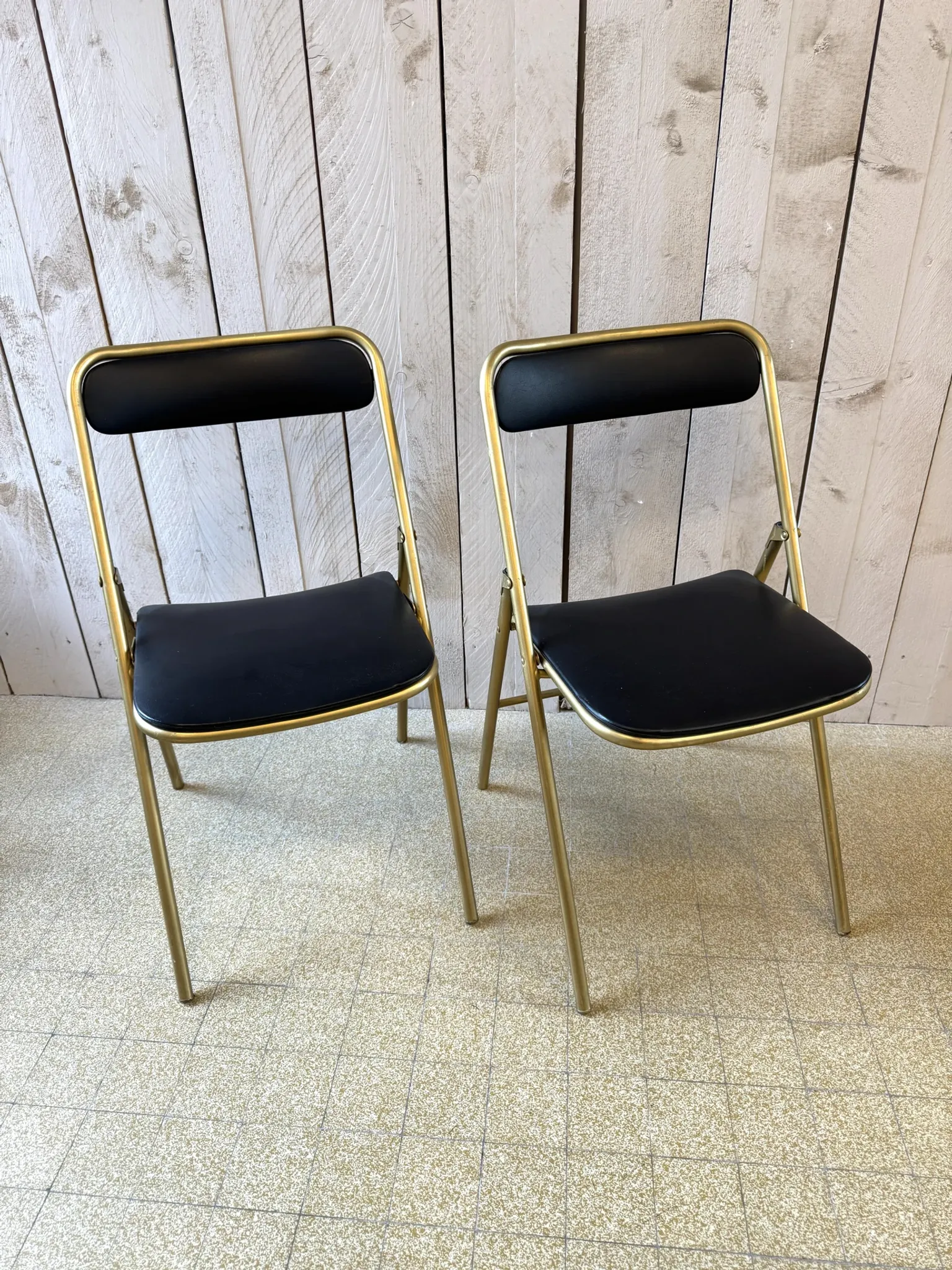 Pair of folding chairs
