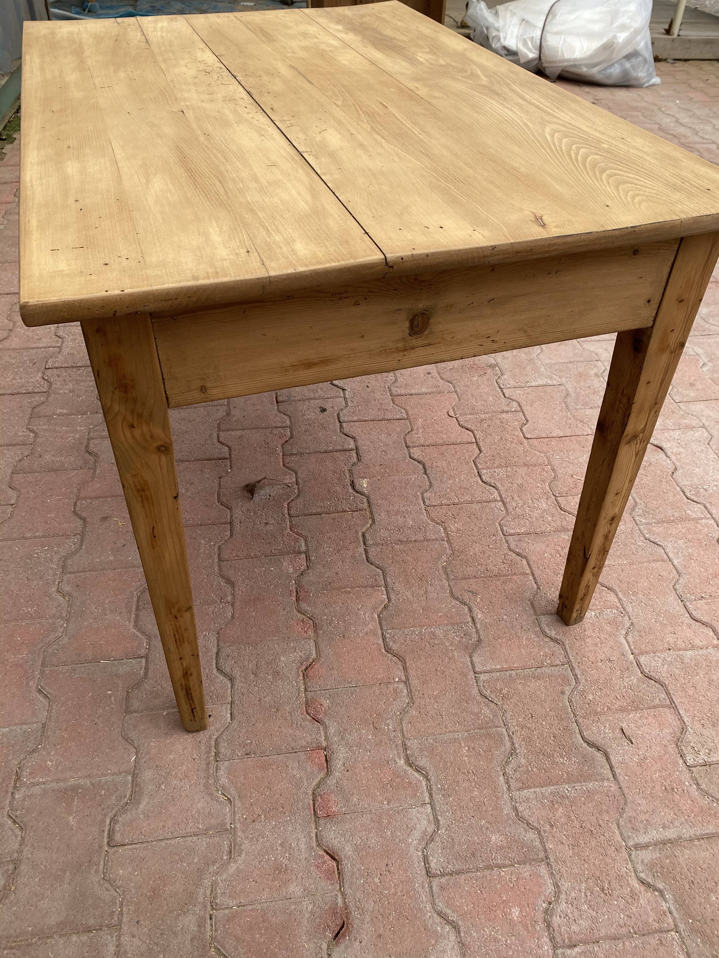 Table ferme