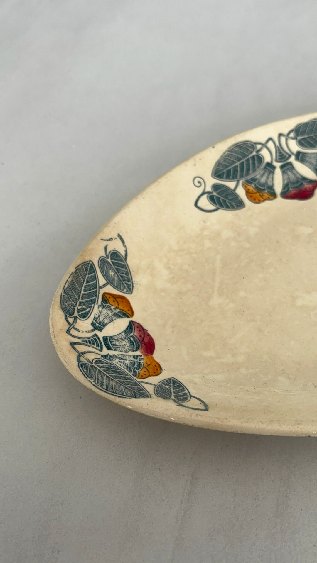 Ravier ironstone Longchamp model Rita - oval dish antique earthenware