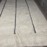 Handmade pure wool carpet, Moroccan artisan, size 1.5/2.5 m.