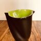 Vase mouchoir signé Elchinger . Céramique noir et vert . Forme lobé.1950s