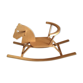 Cheval à bascule en bois