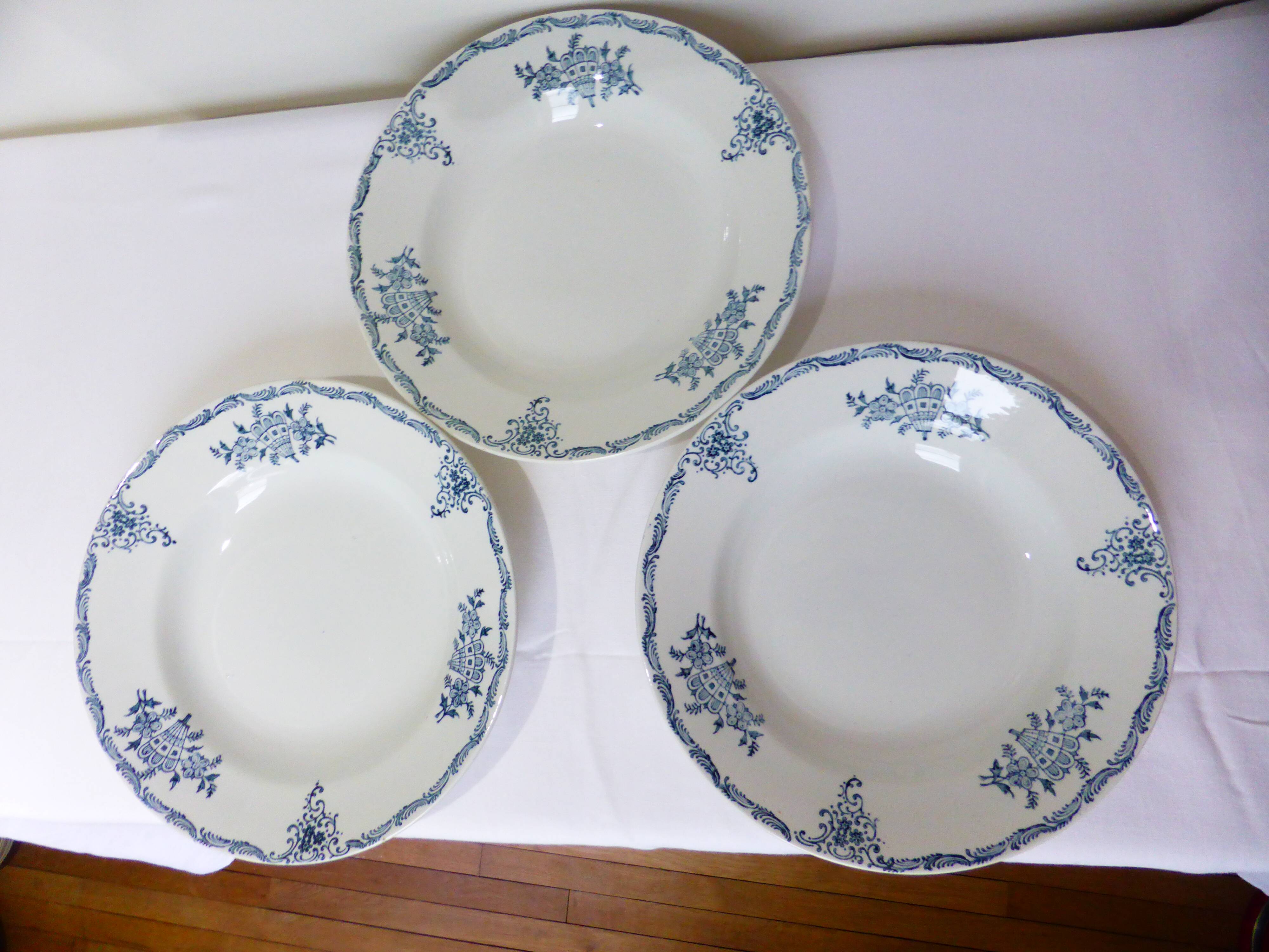 3 vintage soup plates from St Amand 220521