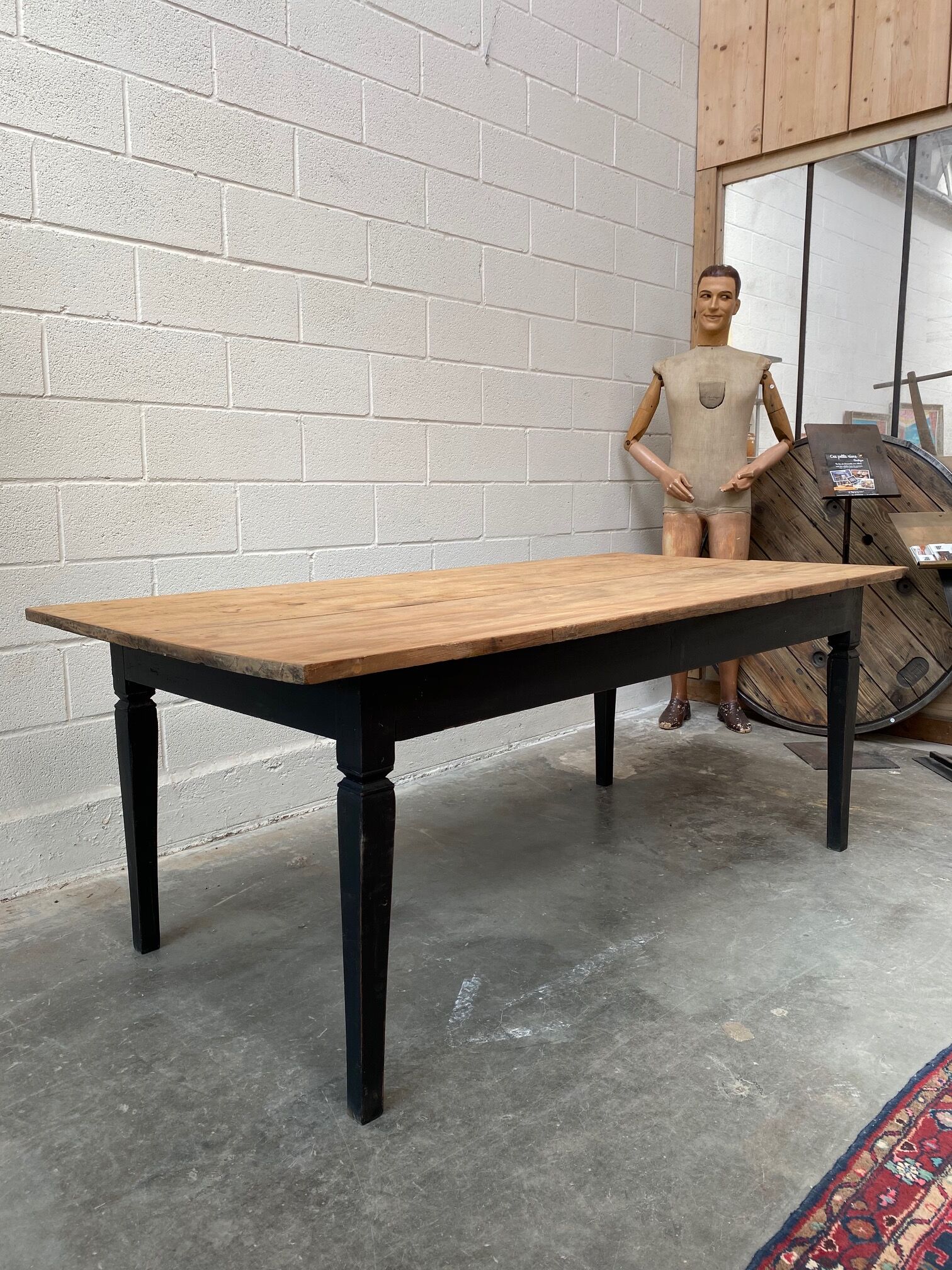 Farm table feet turned