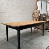 Farm table feet turned