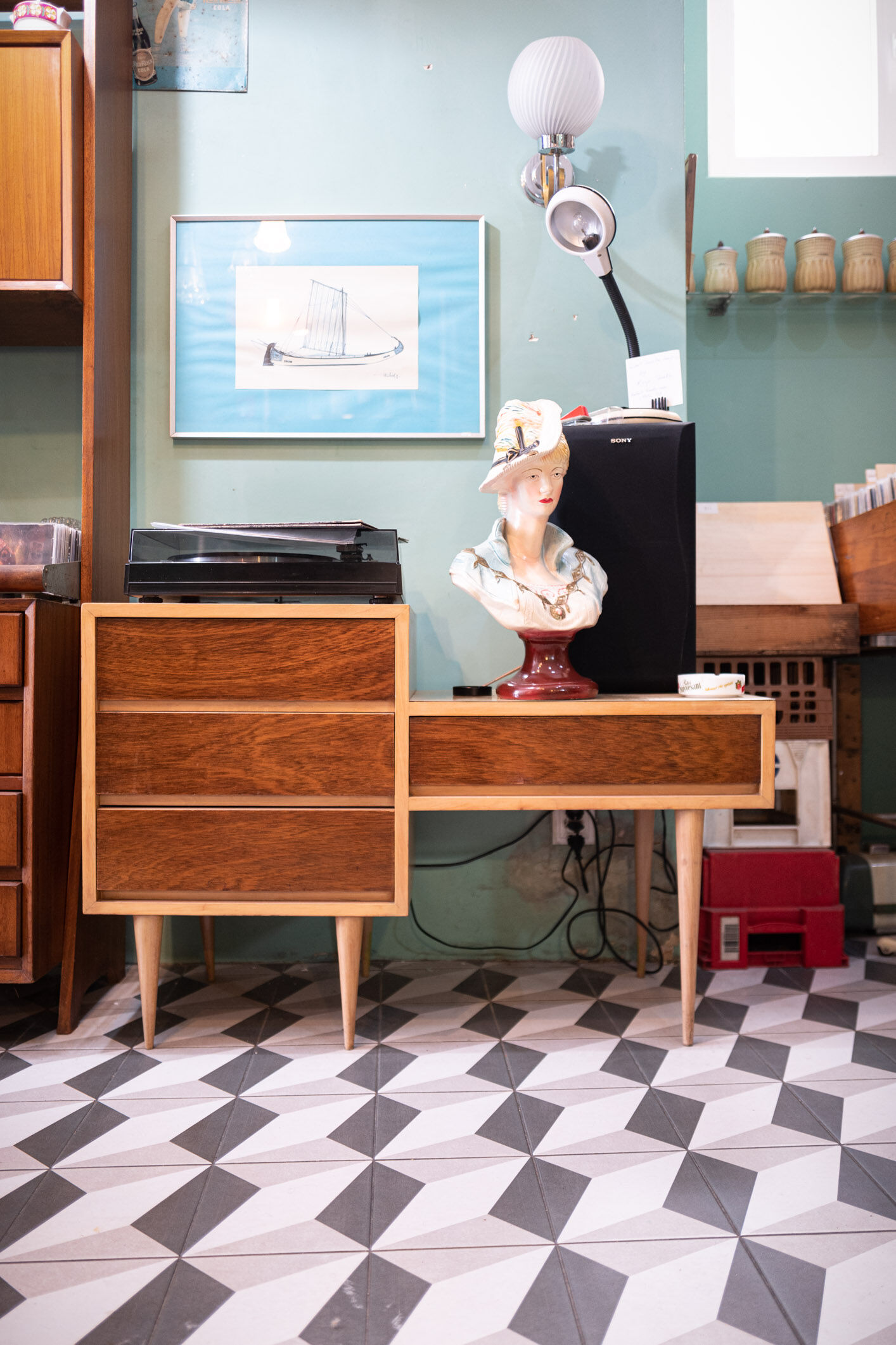 Portuguese mid-century credenza circa 1966. Tola wood with melamine and exotic wood veneer