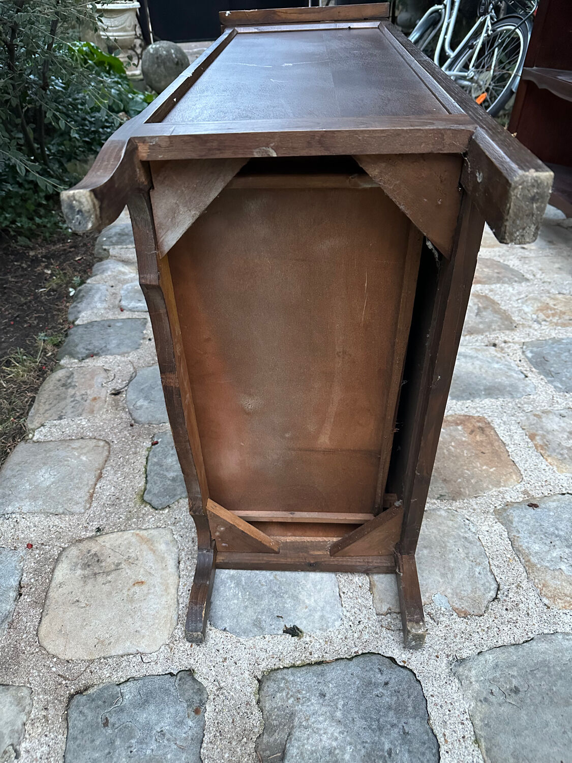 Chest of drawers with 5 drawers