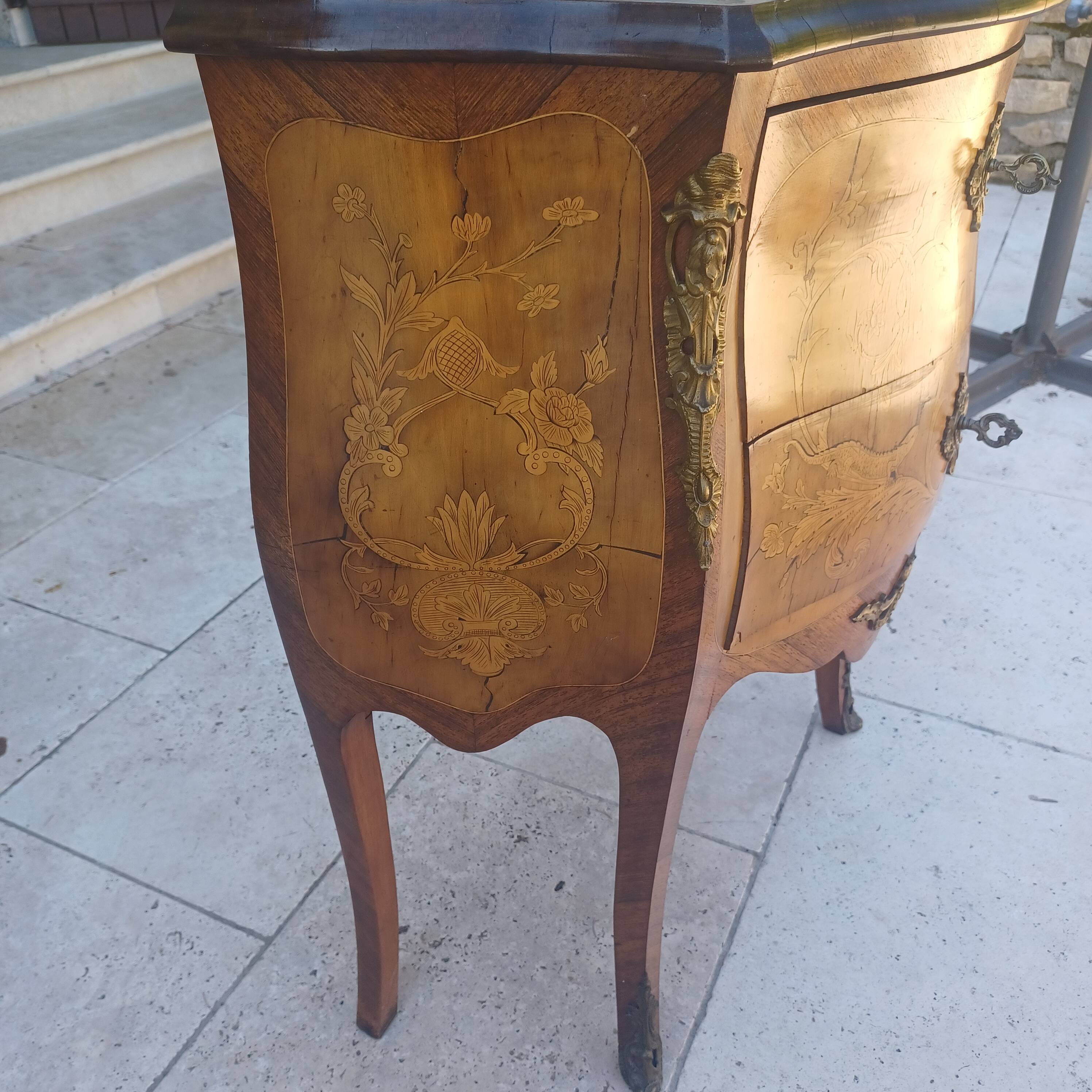 Commode