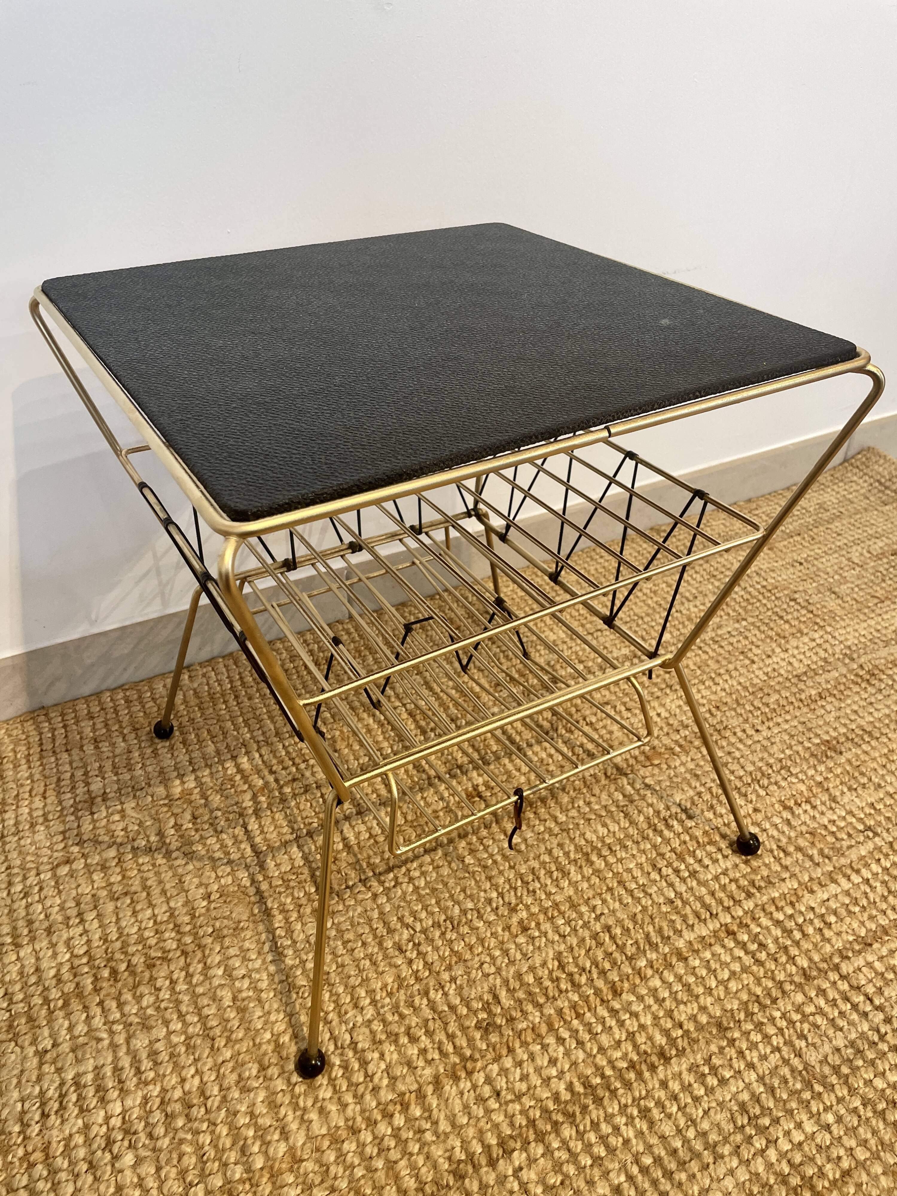 Table d'appoint porte-revues - porte vinyles