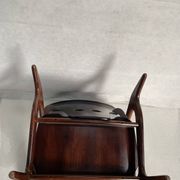 Pair of Diz armchairs, Sergio Rodrigues