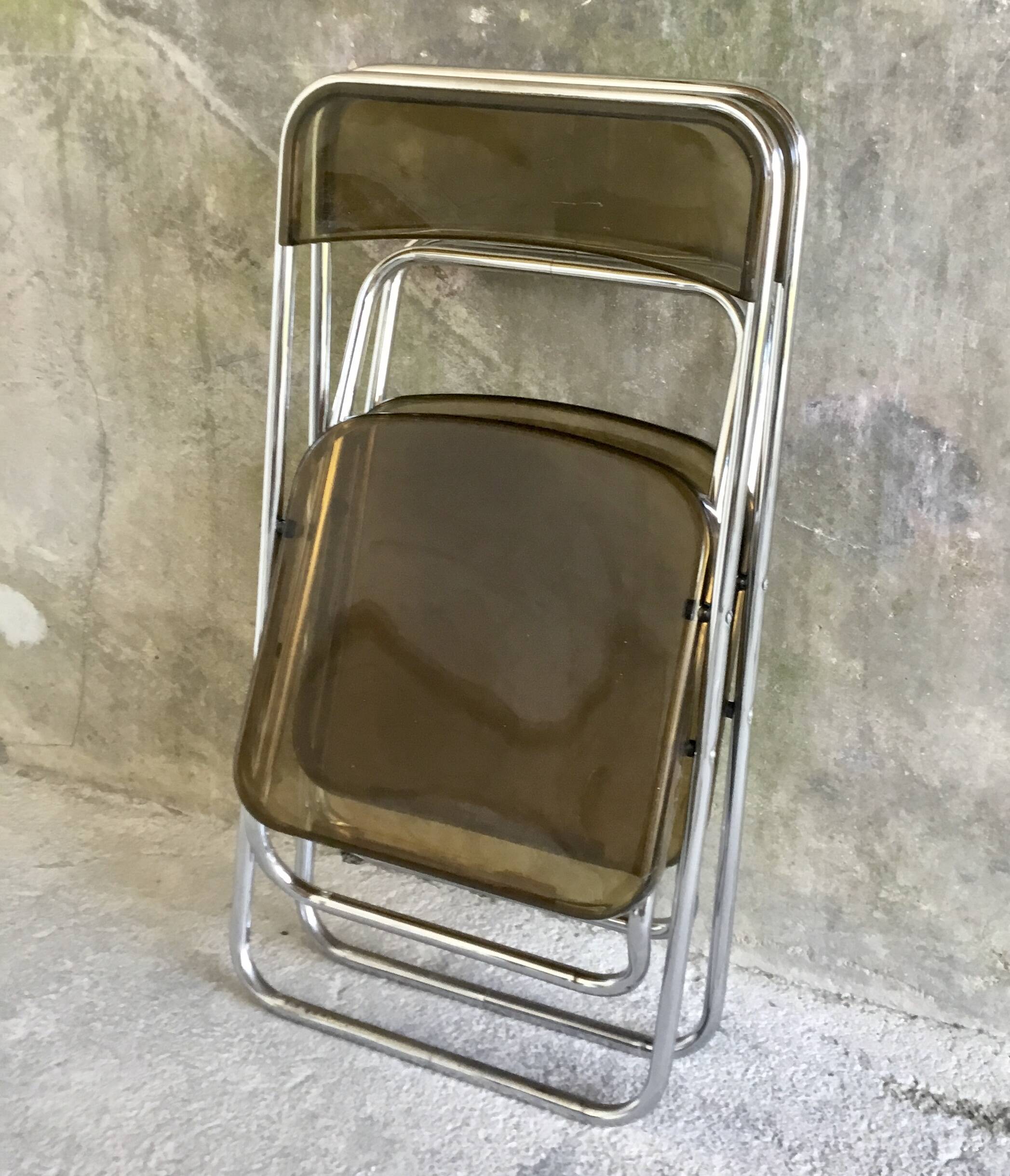 Pair of folding plexiglass and chrome metal chairs - space-age design 1970