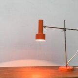 Minimalist table lamp