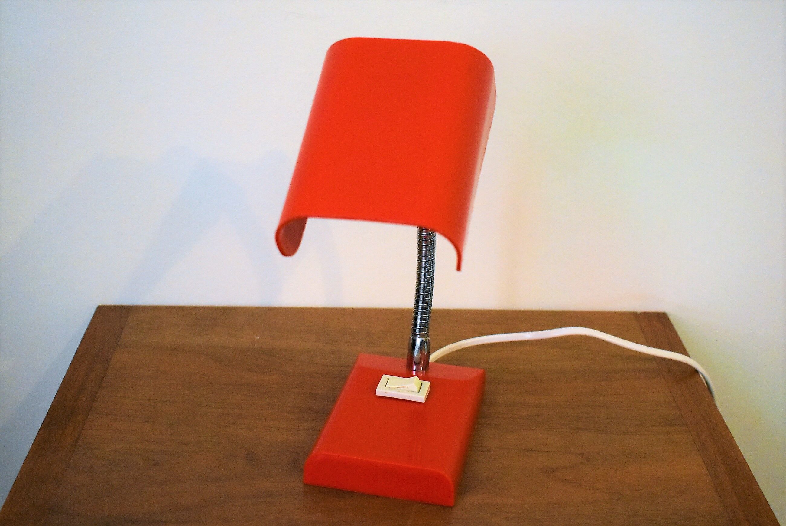 Red vintage Office lamp