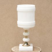 Lampe Italienne blanche en albâtre et laiton, années 60