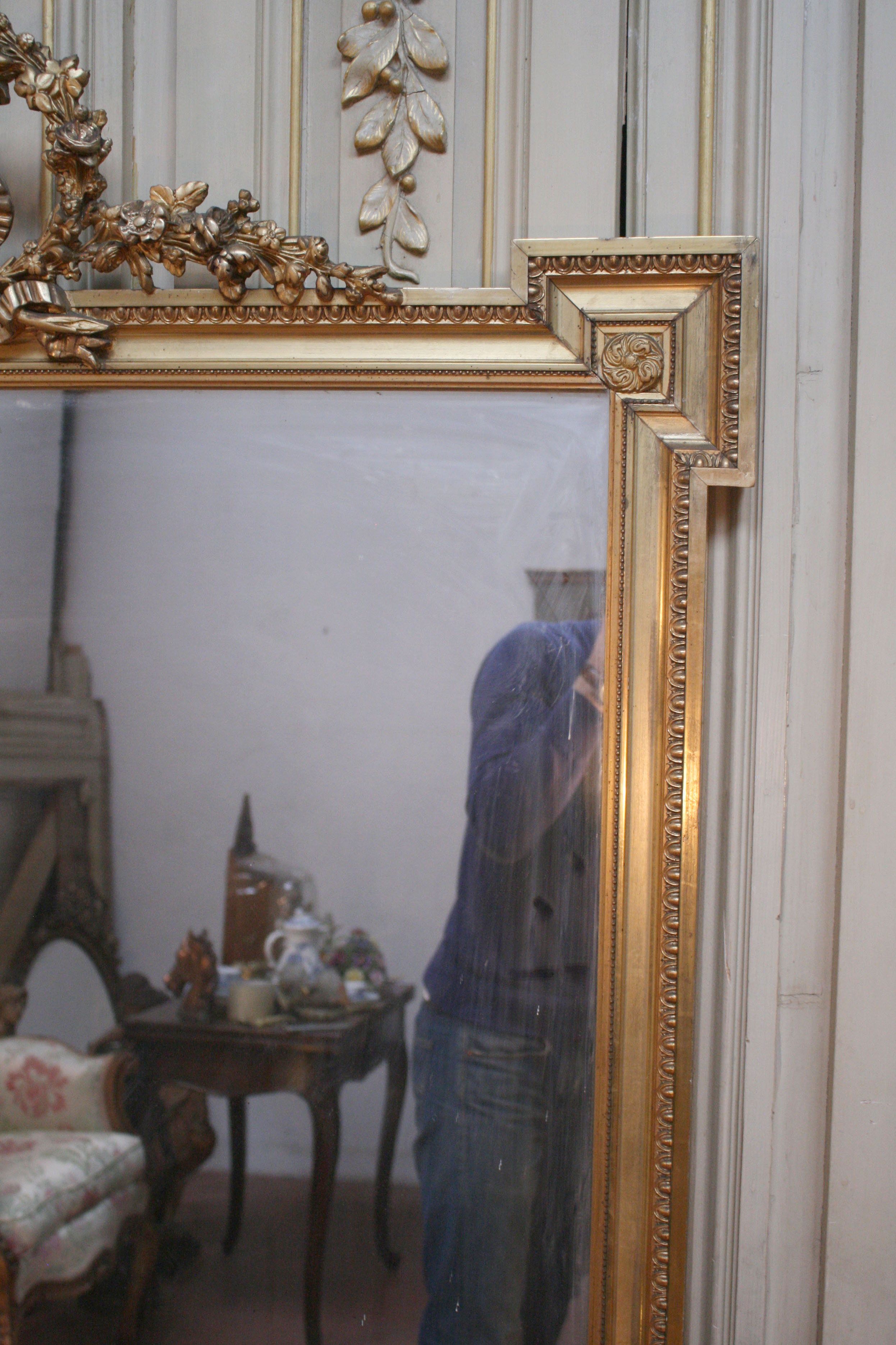 Miroir doré style Louis XVI