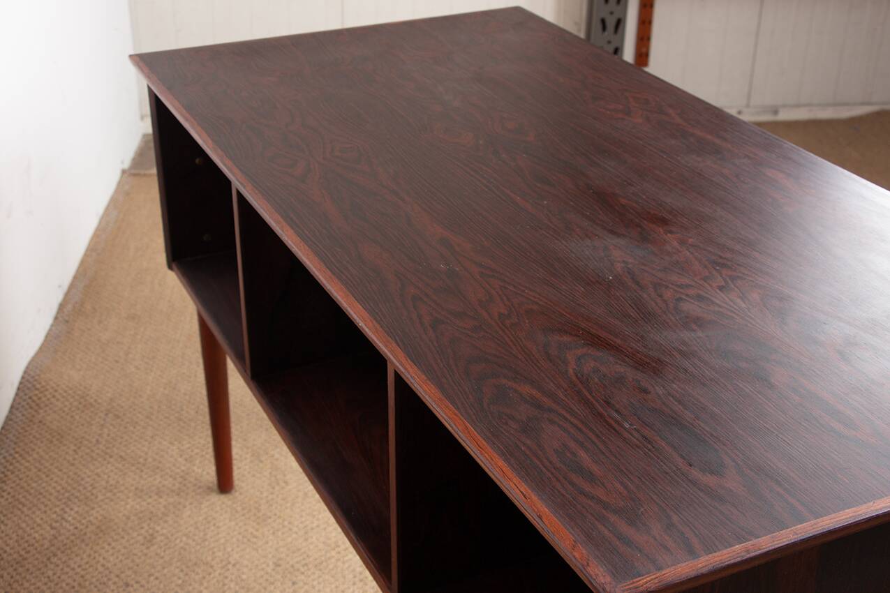 Bureau danois en palissandre et piètement en teck, Johannes Andersen 1960