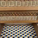 Chiffonnier vintage en rotin et pieds compas 1950