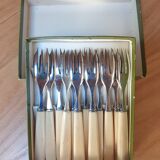 Christofle horn and stainless steel dessert forks