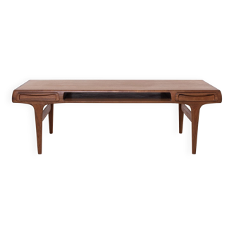 Mid-century modern teak coffee table, Johannes Andersen, 1960s