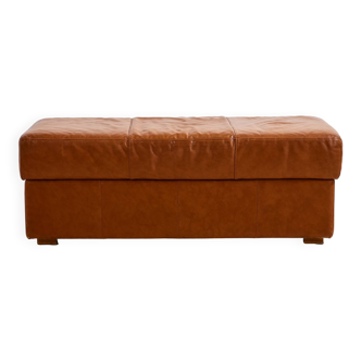 Pouf avec revêtement en cuir